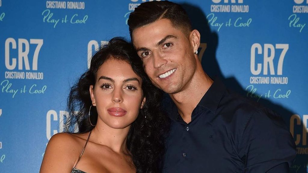 Eva se parte de risa con el último posado familiar completo de Ronaldo y Georgina: "No te podemos querer más"