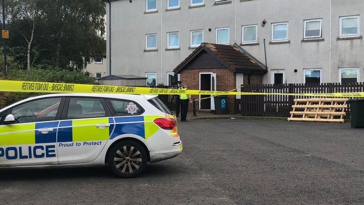 Muere el bebé de tres semanas atacado con un cuchillo en Wallsend