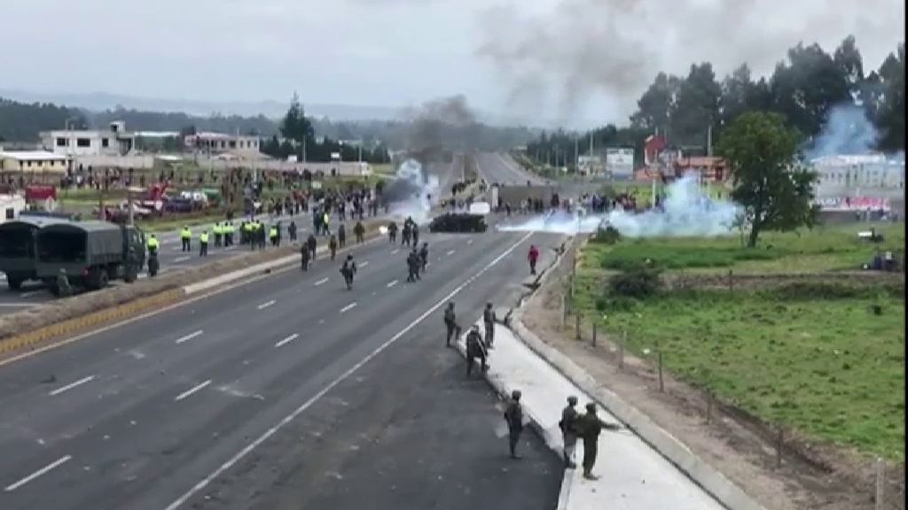 Muere un hombre durante las protestas por la subida de los combustibles en Ecuador