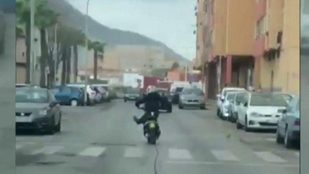 Persecución de un traficante de tabaco en La Linea