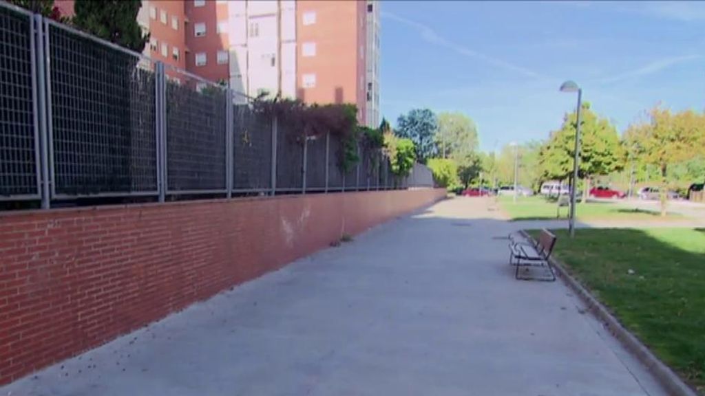 Un menor apuñala a la pareja de su madre