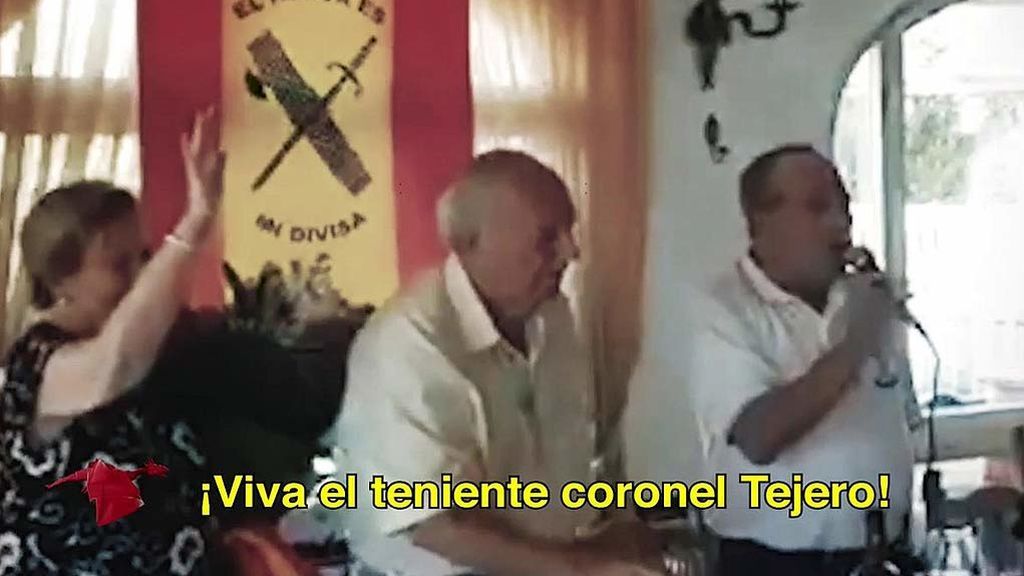 Homenajean al coronel Tejero en Málaga al grito de ¡Viva España! y ¡Viva Franco!