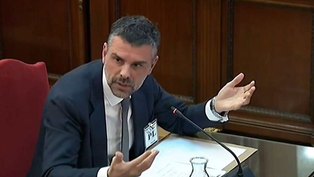Santiago Vila, Conseller de Empresa y Conocimiento de la Generalitat Santiago Vila, Conseller de Empresa y Conocimiento de la Generalitat