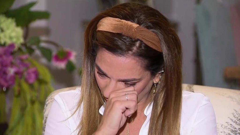 Raquel Bollo se rompe en directo tras escuchar como Kiko Hernández habla de su hija  Alma Cortés