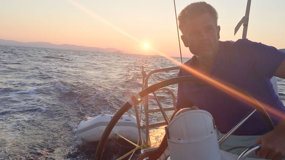 Largando amarras, el sueño cumplido de Roberto Arce de ser capitán de su propio barco