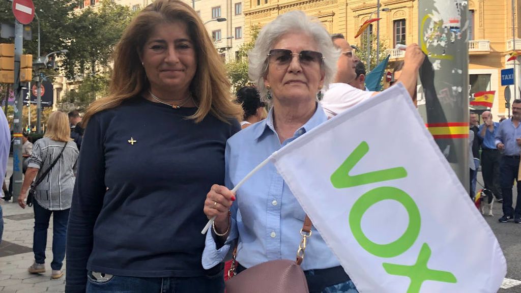 María José posa junto a su hija