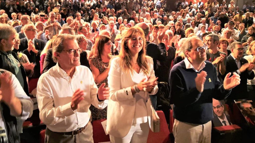 Torra llama a la manifestación "masiva y pacífica" de los catalanes contra la sentencia Torra llama a la manifestación "masiva y pacífica" de los catalanes contra la sentencia