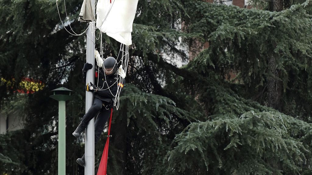 El desfile del Día de la Hispanidad, en imágenes