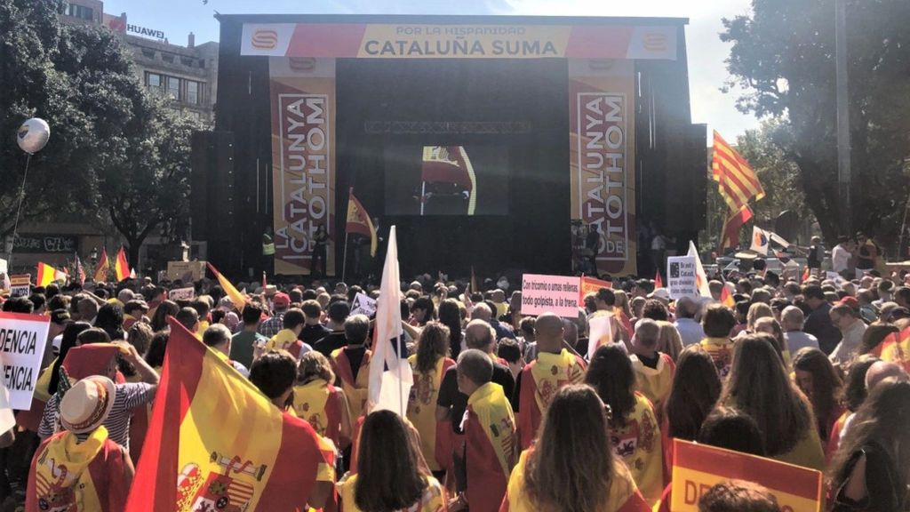 Dos militantes de Ciudadanos denuncian una agresión en Barcelona por motivos ideológicos Dos militantes de Ciudadanos denuncian una agresión en Barcelona por motivos ideológicos