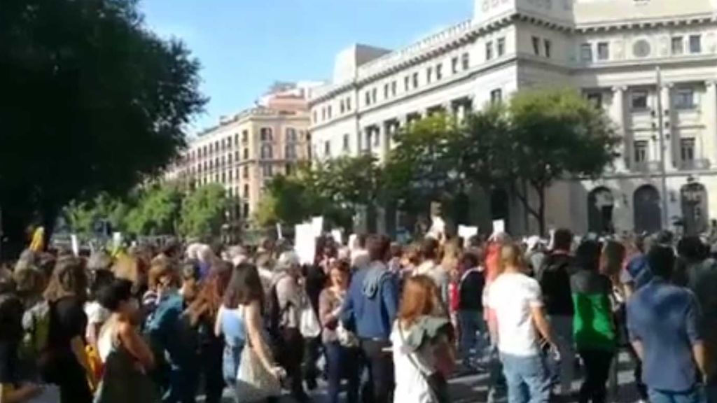 Manifestación en Via Laietana, Barcelona