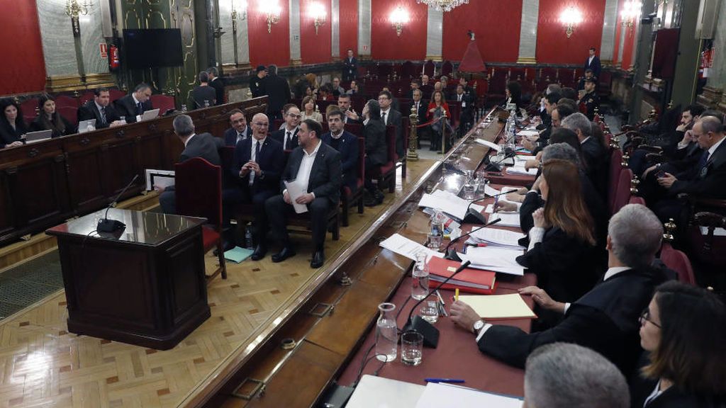 Los primeros tuits de los presos tras la sentencia: Forcadell, Romeva y Cuixart Los primeros tuits de los presos tras la sentencia: Forcadell, Romeva y Cuixart