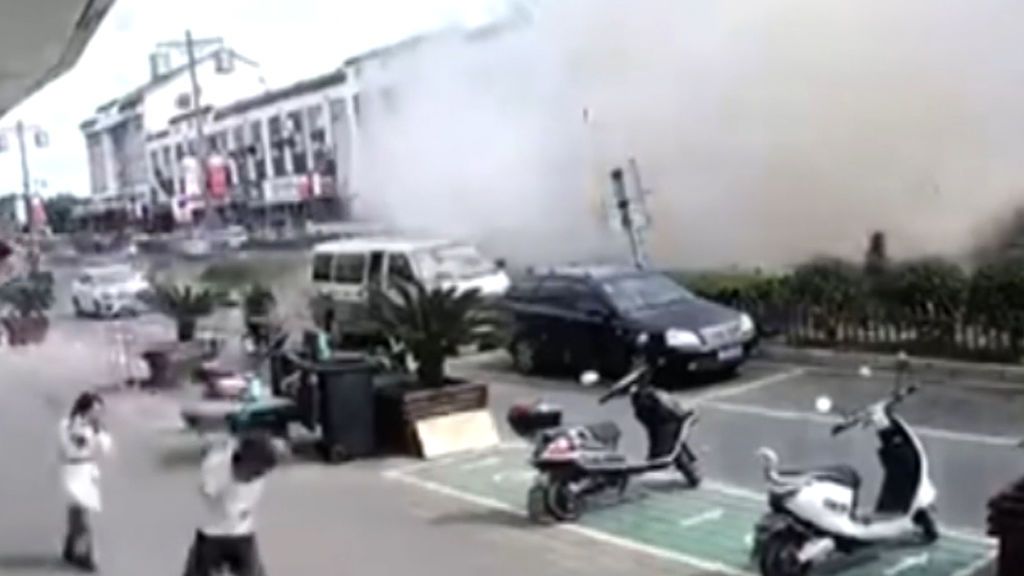 Una potente explosión de gas deja nueve muertos en un restaurante en el este de China