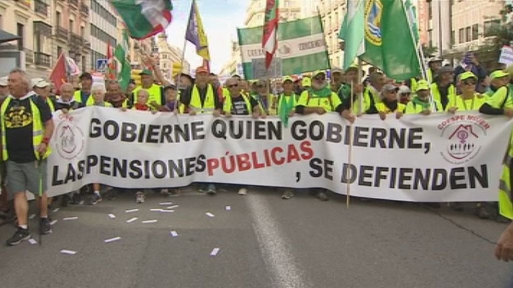 Jubilados de toda España defienden pensiones dignas en Madrid