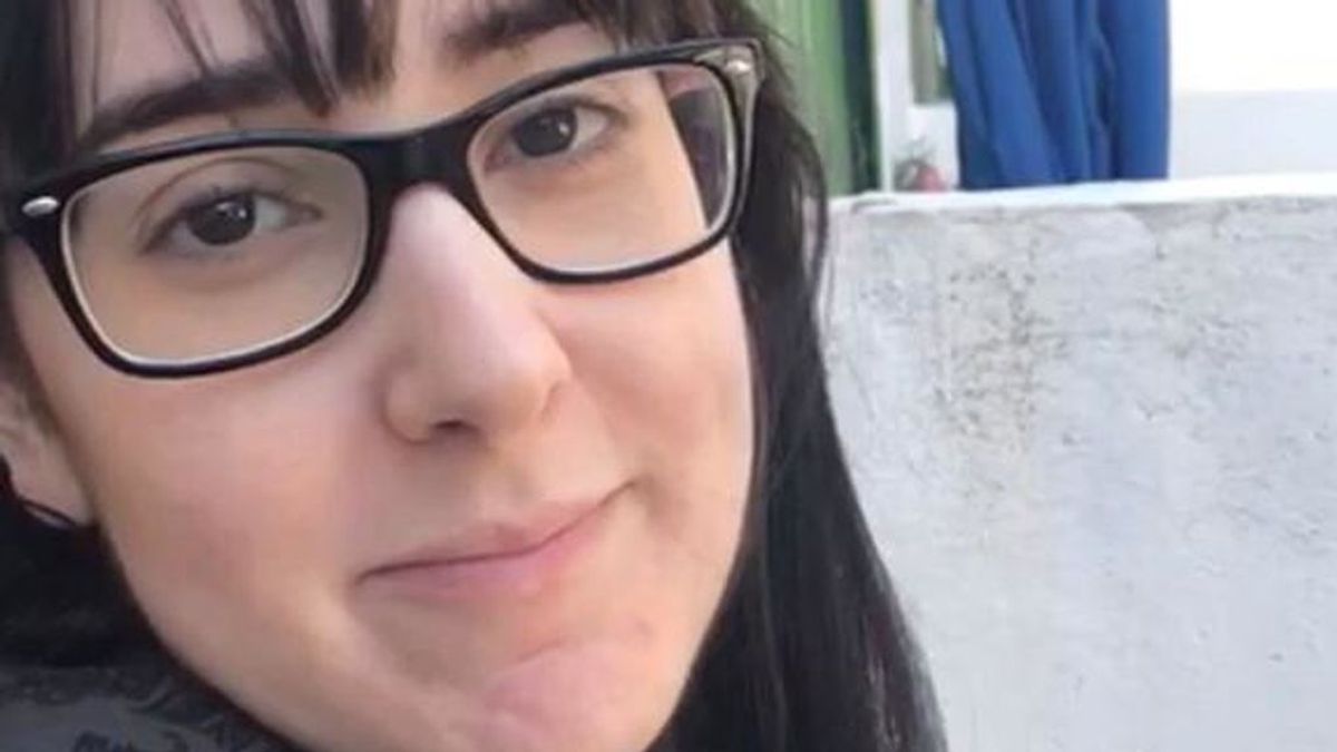 "Una caricia me hace daño, el roce del viento me duele": Laura soporta dolor crónico desde los 12 años "Una caricia me hace daño, el roce del viento me duele": Laura soporta dolor crónico desde los 12 años