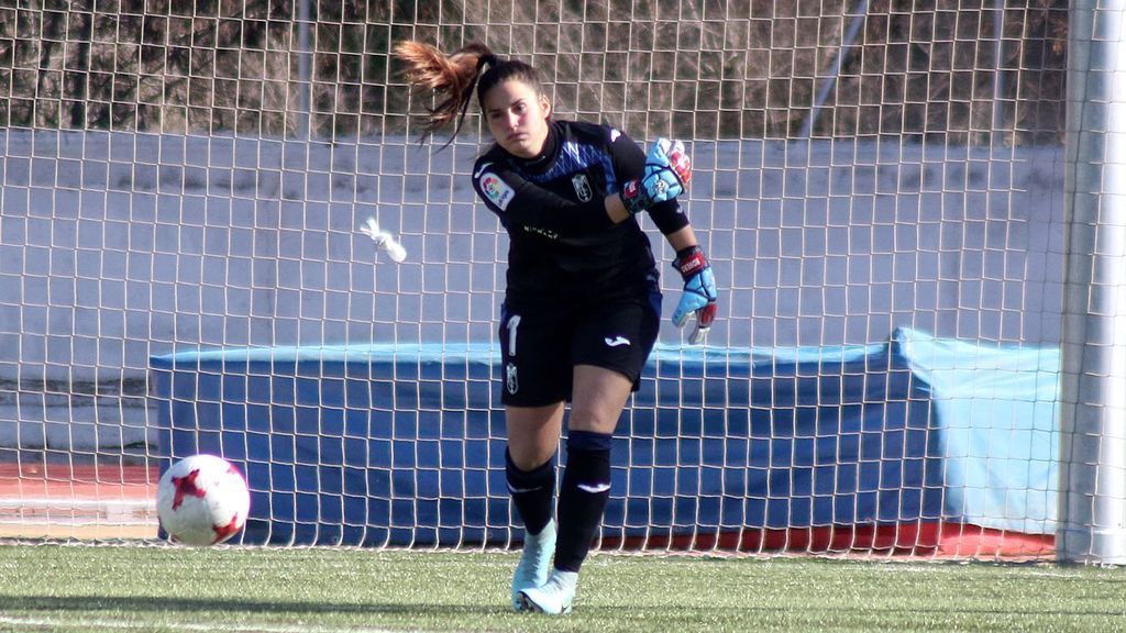 Andrea Romero Burgos, portera del Granada