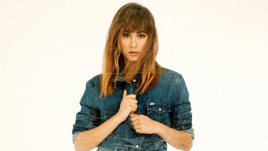 Aitana aplaza su concierto en Barcelona por las revueltas independentistas Aitana aplaza su concierto en Barcelona por las revueltas independentistas