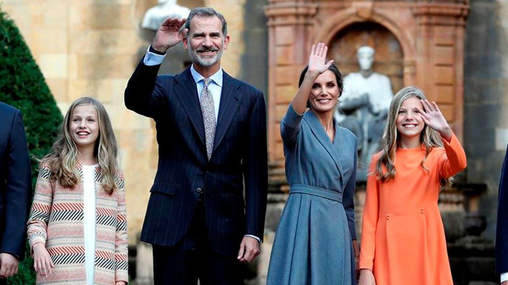 El primer acto de la Princesa de Asturias en Oviedo, la visita a la catedral El primer acto de la Princesa de Asturias en Oviedo, la visita a la catedral