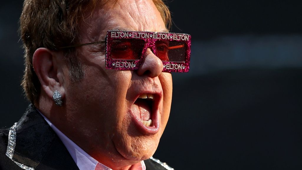 Elton John en su primera autobiografía Elton John en su primera autobiografía