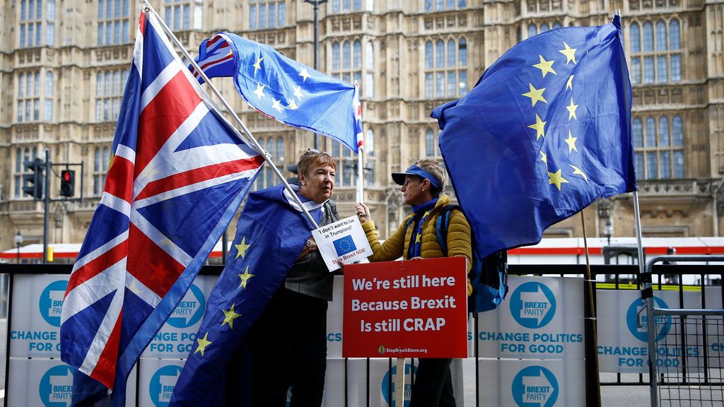 Reino Unido y la Unión Europea llegan a un acuerdo sobre el Brexit Reino Unido y la Unión Europea llegan a un acuerdo sobre el Brexit