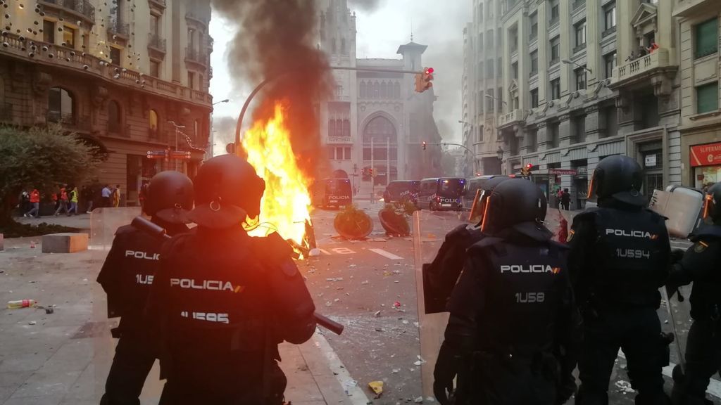 Arde la Vía Laietana