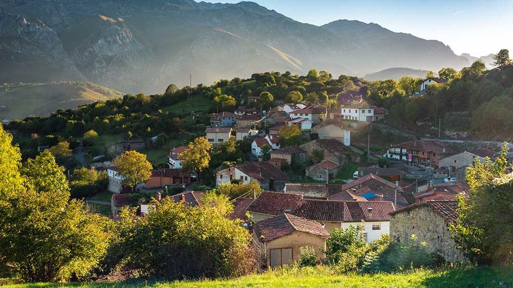 Lo que aprenderán Leonor y Sofía en Asiego, el 'Pueblo Ejemplar' asturiano 2019 Lo que aprenderán Leonor y Sofía en Asiego, el 'Pueblo Ejemplar' asturiano 2019