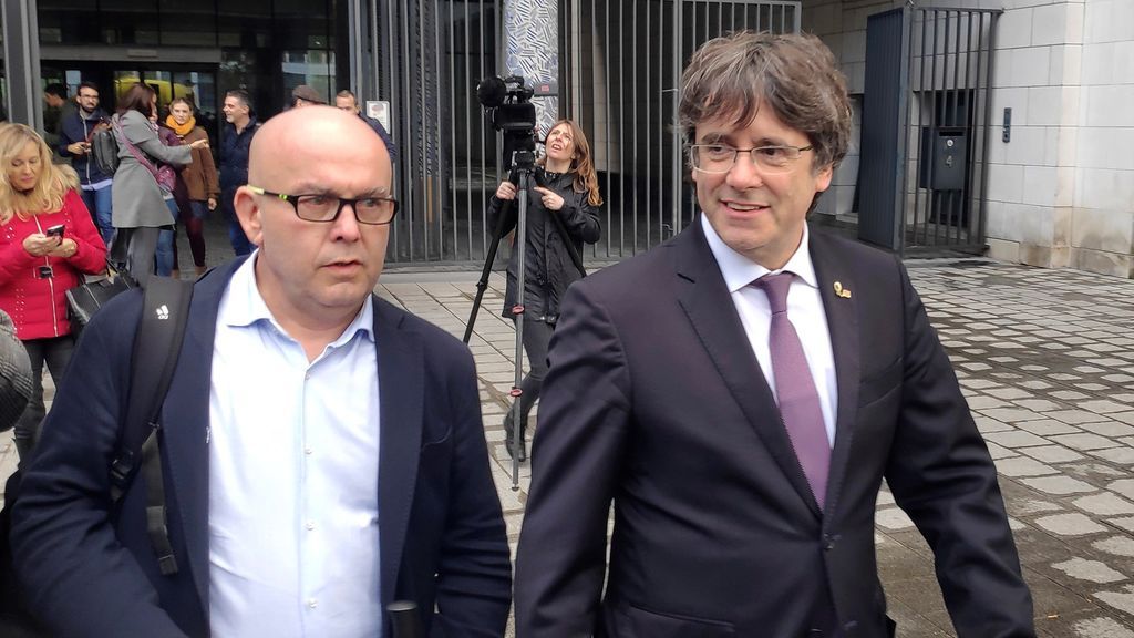 Puigdemont, en libertad y sin medidas cautelares tras declarar ante el juez belga Puigdemont, en libertad y sin medidas cautelares tras declarar ante el juez belga