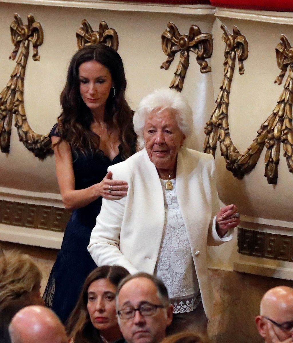 Menchu Álvarez y Telma Ortiz, la abuela y la hermana de la reina Letizia, respectivamente