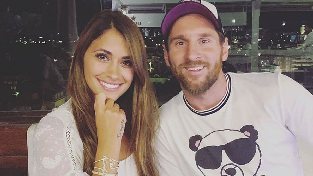 Messi sorprende a Antonella Rocuzzo con una foto juntos de adolescentes: “Los años pasan”