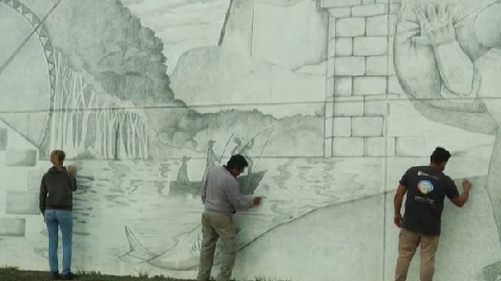 Un mural logra el récord Guinness a la superficie más grande del mundo dibujada a lápiz