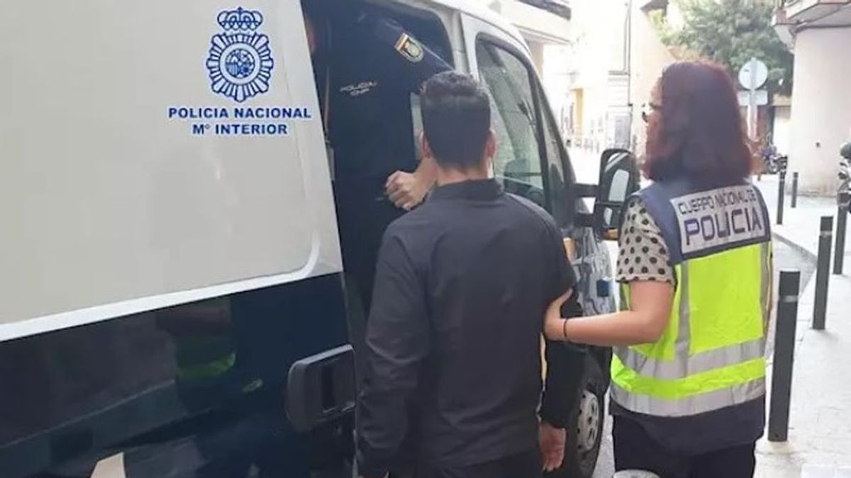 Detienen a un hombre por agredir sexualmente a una joven en el ascensor de su domicilio en Murcia