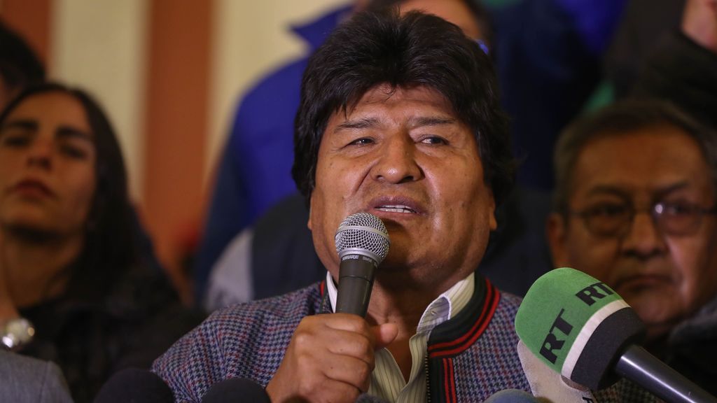 Elecciones en Bolivia: Evo Morales supera a su rival pero tendrá que ir a la segunda vuelta
