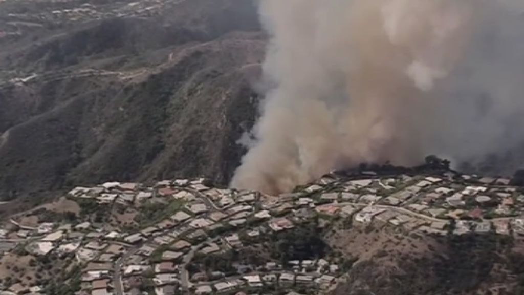 Un incendio en California amenaza la mansión de Ben Affleck