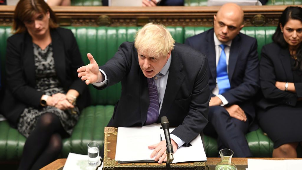 El Parlamento británico respalda el acuerdo del 'brexit' de Boris Johnson pero da la espalda a su calendario