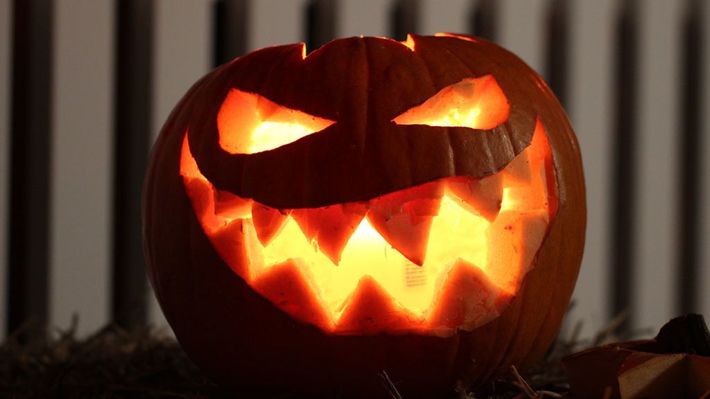 NO PUBLICAR ¿Miedo a los monstruos de Halloween? nunca menosprecies los miedos de un niño NO PUBLICAR ¿Miedo a los monstruos de Halloween? nunca menosprecies los miedos de un niño