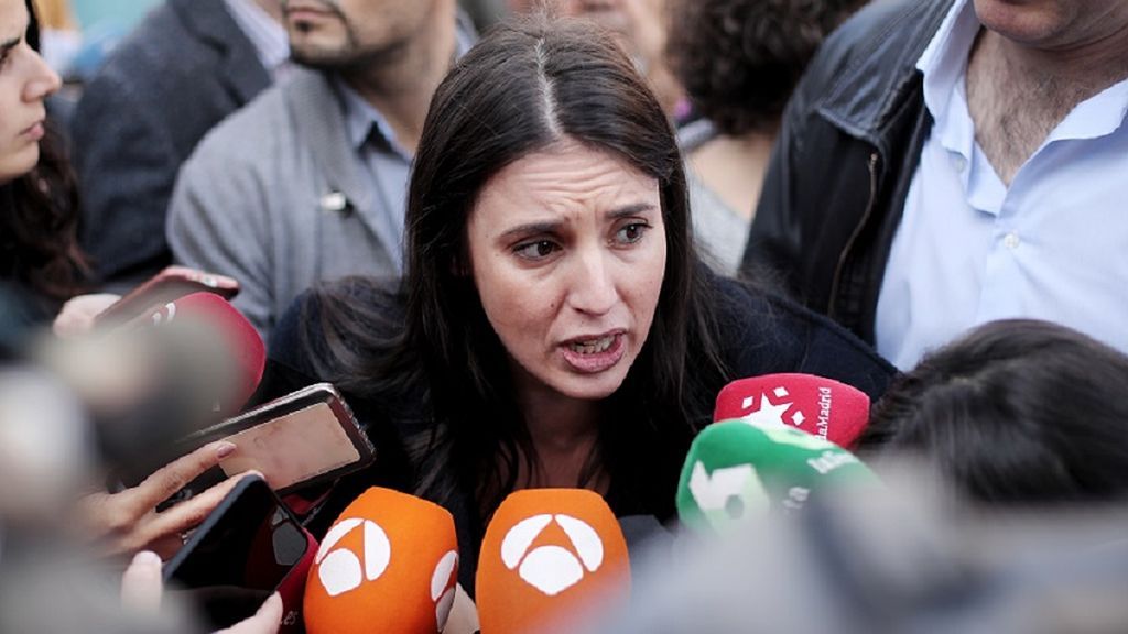 Irene Montero, en el centro de la polémica por pedir que se pare un desahucio difundiendo el nombre de la propietaria Irene Montero, en el centro de la polémica por pedir que se pare un desahucio difundiendo el nombre de la propietaria