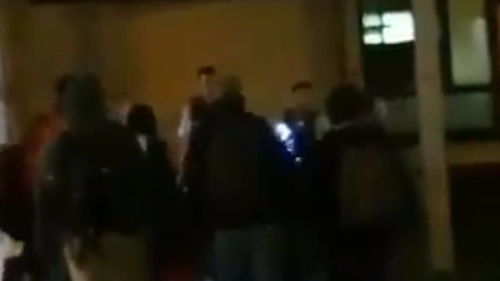 La facultad de derecho de la UB suspende las clases tras un cruce de acusaciones entre mossos y estudiantes La facultad de derecho de la UB suspende las clases tras un cruce de acusaciones entre mossos y estudiantes