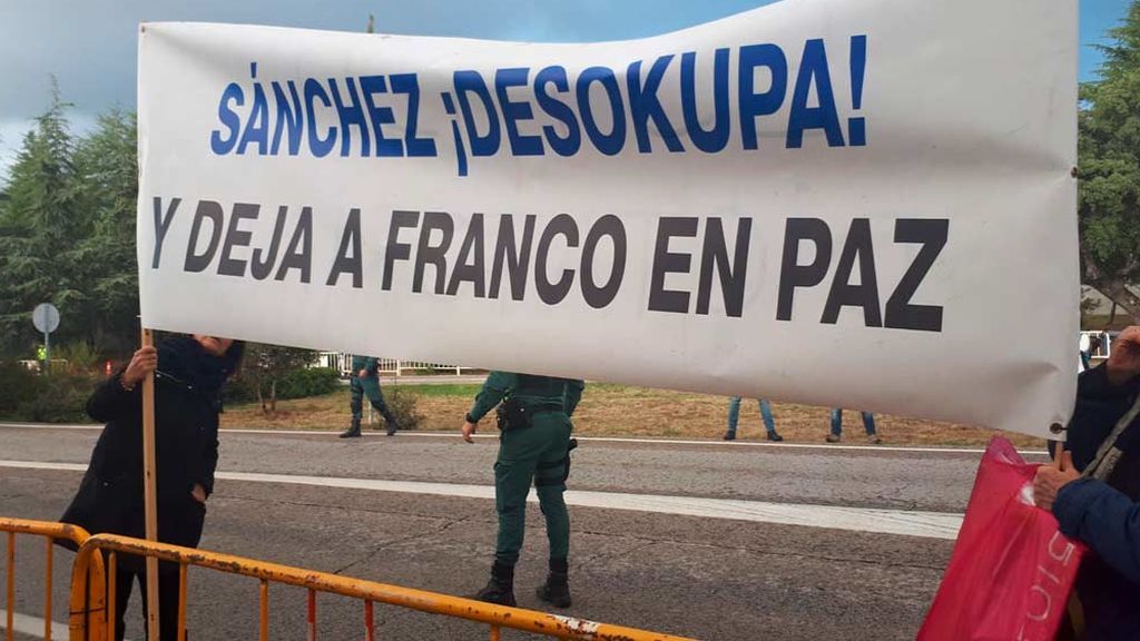 pancarta-facha