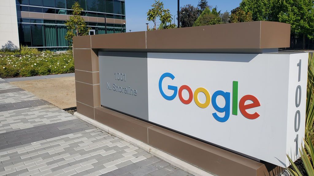 Google, acusada por sus trabajadores de espiarles Google, acusada por sus trabajadores de espiarles