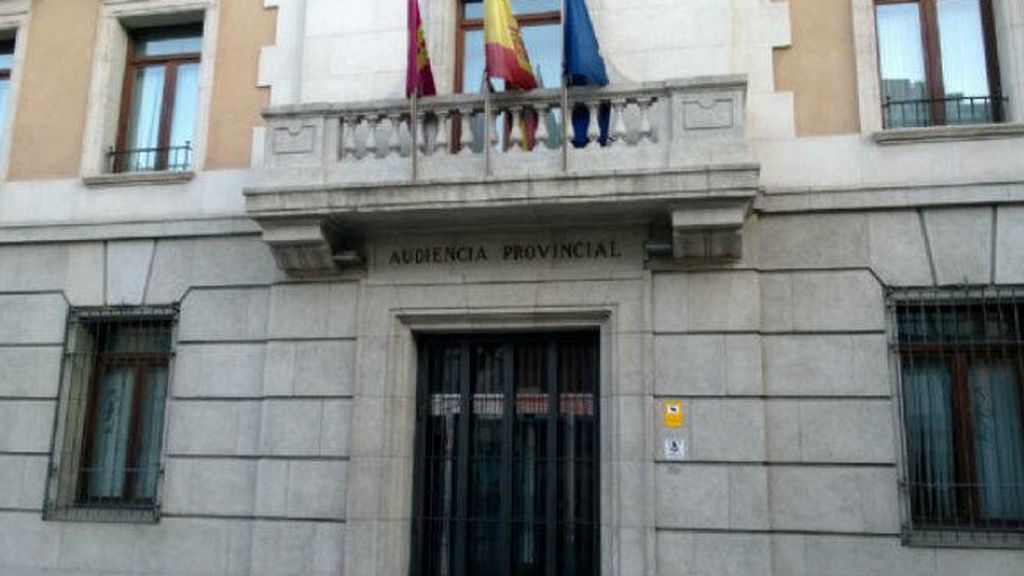 Absuelven a una mujer por matar a su pareja en Guadalajara por actuar con "miedo insuperable" Absuelven a una mujer por matar a su pareja en Guadalajara por actuar con "miedo insuperable"