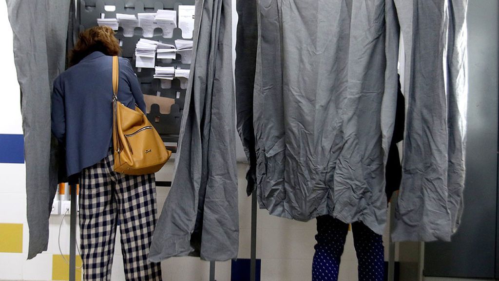El 10-N llama a las urnas a 226.771 nuevos españoles El 10-N llama a las urnas a 226.771 nuevos españoles