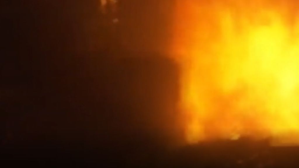 Un cortocircuito provoca un devastador incendio en California