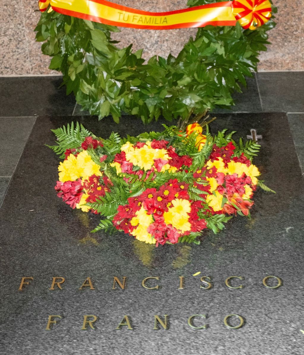 tumba de franco