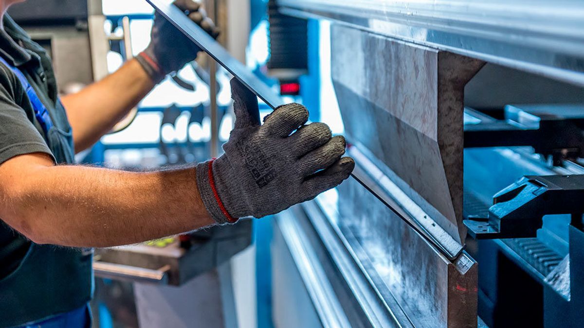 La economía resiste y esquiva el fantasma de la recesión La economía resiste y esquiva el fantasma de la recesión