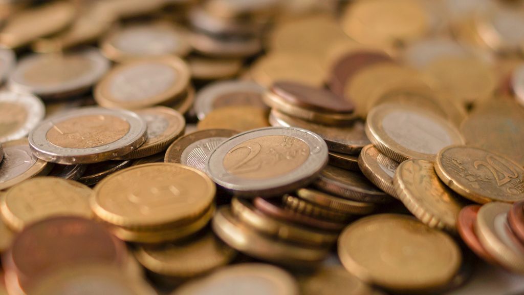 La guardia civil advierte del timo del faraón: monedas egipcios idénticas a las de 2 euros