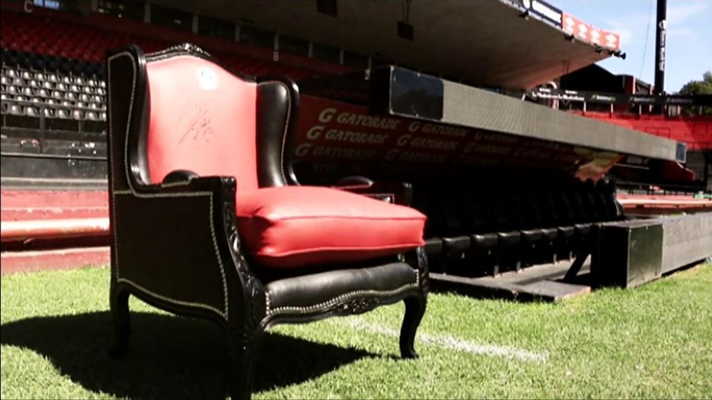 El trono de Maradona sigue en el estadio de Newell’s