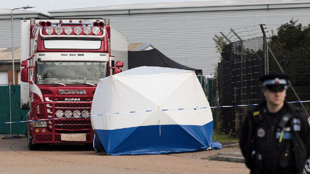 La Policía británica cree que los 39 inmigrantes hallados muertos en un camión eran vietnamitas