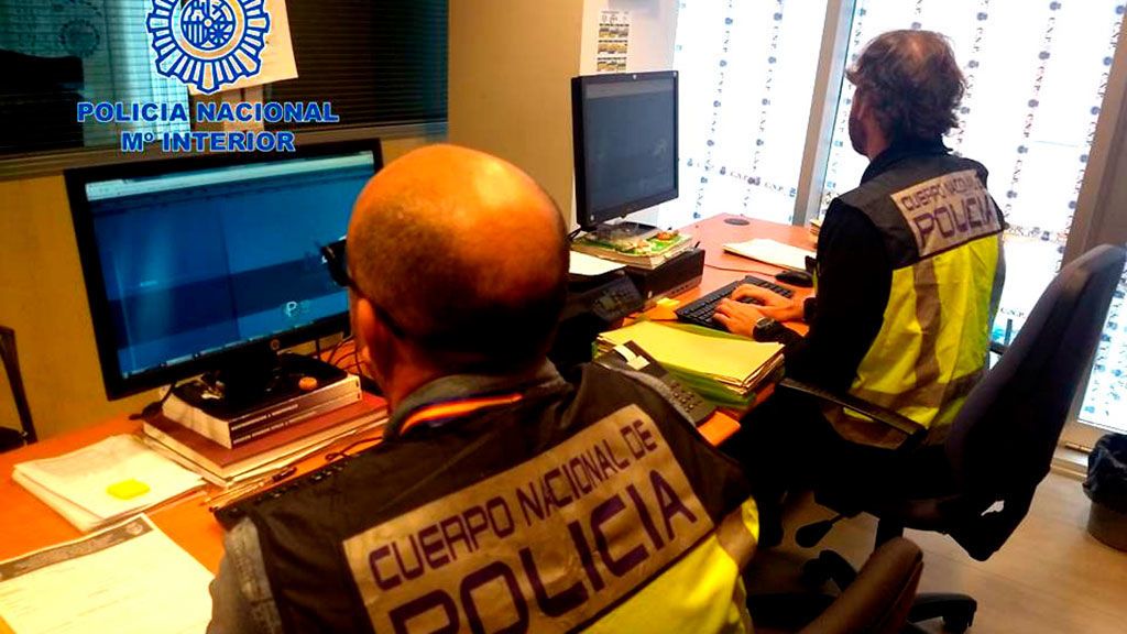 Siete personas detenidas por robar dos millones de euros en joyas en Barcelona Siete personas detenidas por robar dos millones de euros en joyas en Barcelona