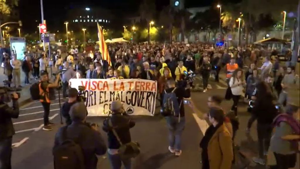 El colectivo CDR marcha en Barcelona contra el Govern y pide la dimisión de Buch