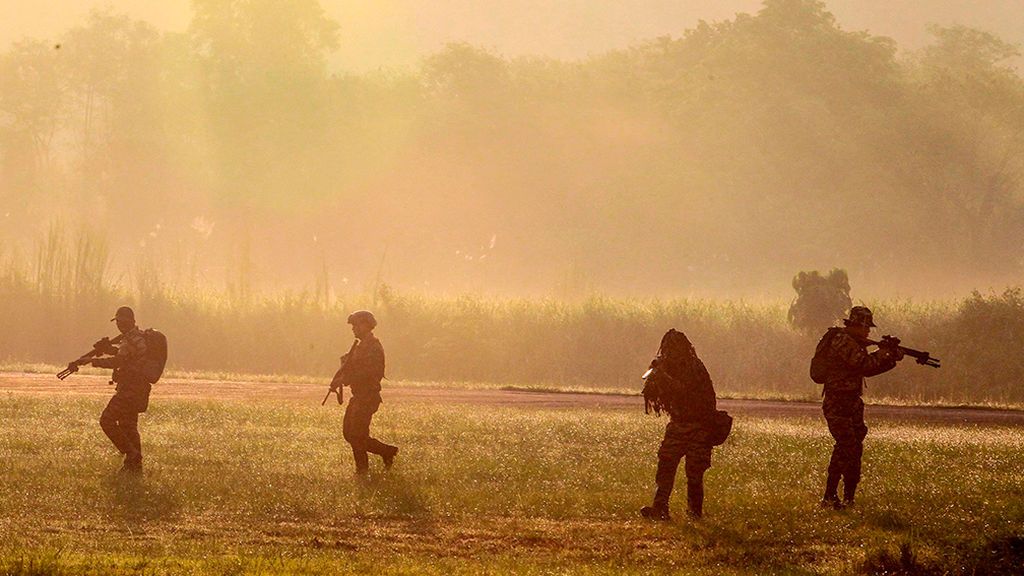 Defensa suspende las pruebas físicas en las que falleció el soldado Javier Holgado Defensa suspende las pruebas físicas en las que falleció el soldado Javier Holgado