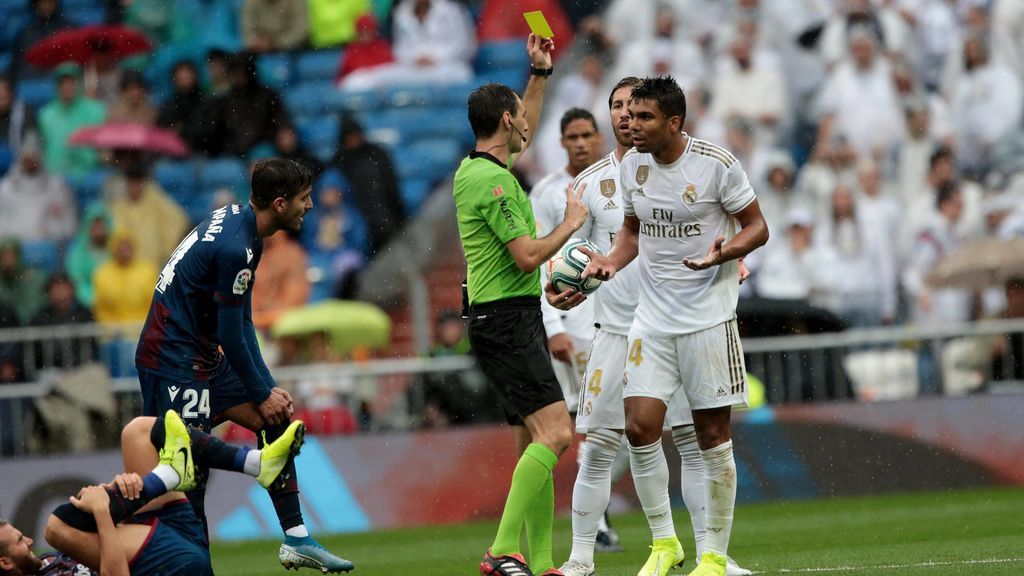 El Real Madrid cambia de estrategia con el VAR: empiezan las quejas contra el VAR